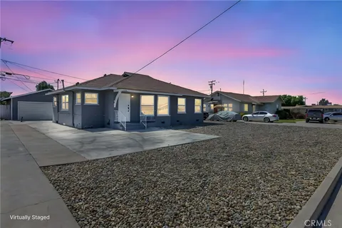 1483 E Bardsley Avenue, Tulare, CA 93274 - MLS#: IG26027133