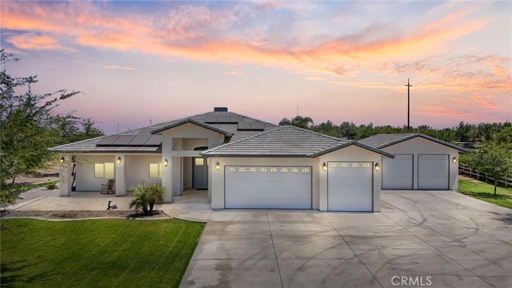 Photo of 14111 Danbur DR, Bakersfield, CA 93311 (MLS # PI26152317)
