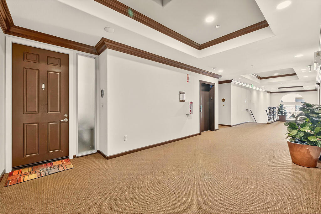 Villa Portofino - Residential