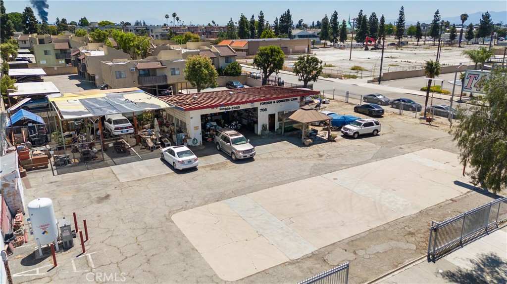 700 Indian Hill Boulevard