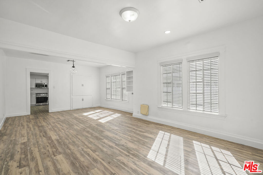 530 Almond Avenue