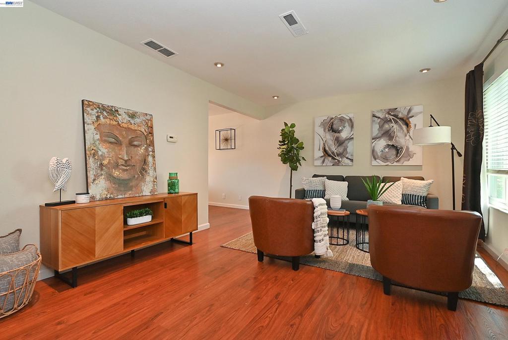 4408 Comanche Way
