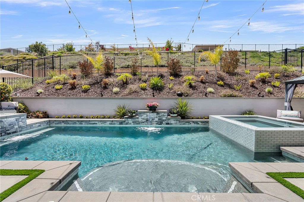 Sierra Bella - Residential