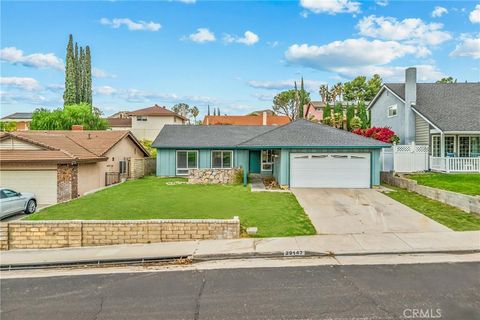 Photo of 29147 Lotusgarden Drive, Canyon Country, CA 91387 (MLS # SR25197411)