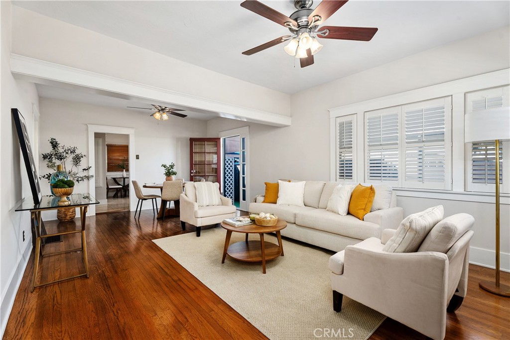 2820 E Colorado Street