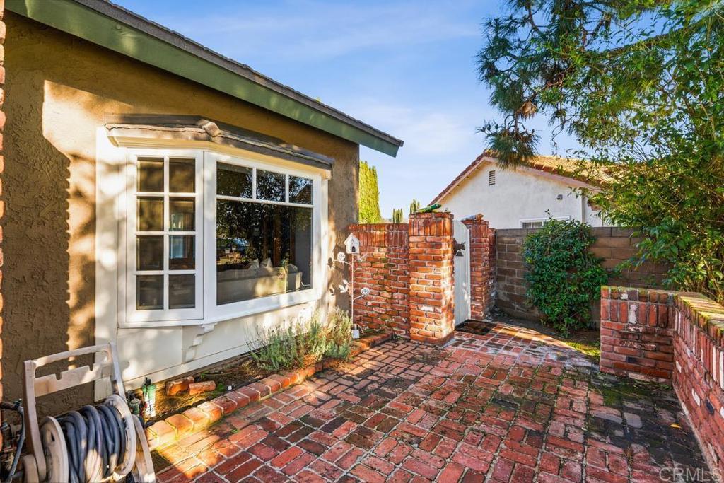 910 S Amherst Circle