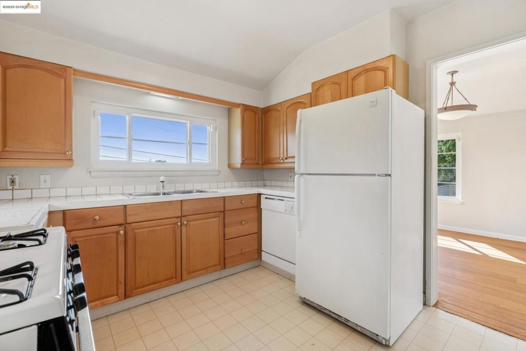 119 Villanova Dr