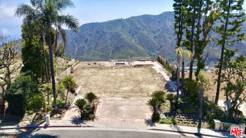 Photo of 16732 Monte Hermoso Drive, Los Angeles, CA 90272 (MLS # 26876057)