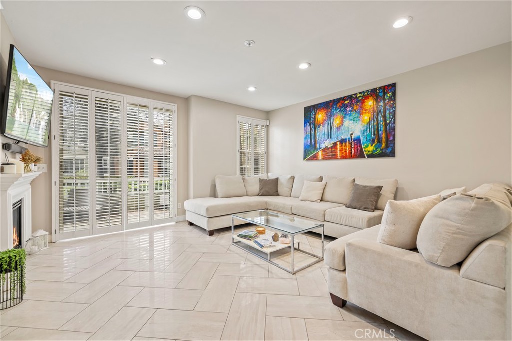 23402 Abbey Glen Place