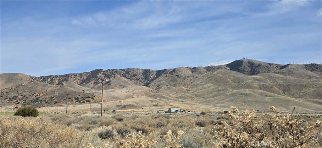 listing image 130722775484797429014