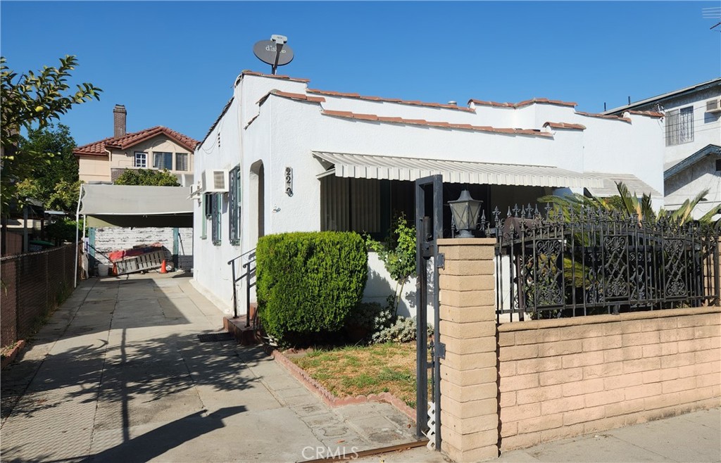 223 E Emerson Avenue