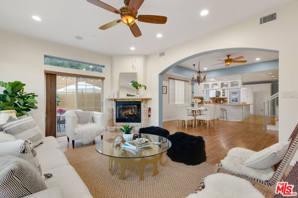 2529 TOPANGA SKYLINE Drive, Topanga CA 90290