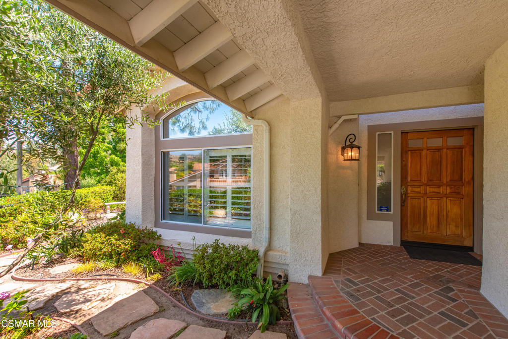 2538 Sandycreek Drive