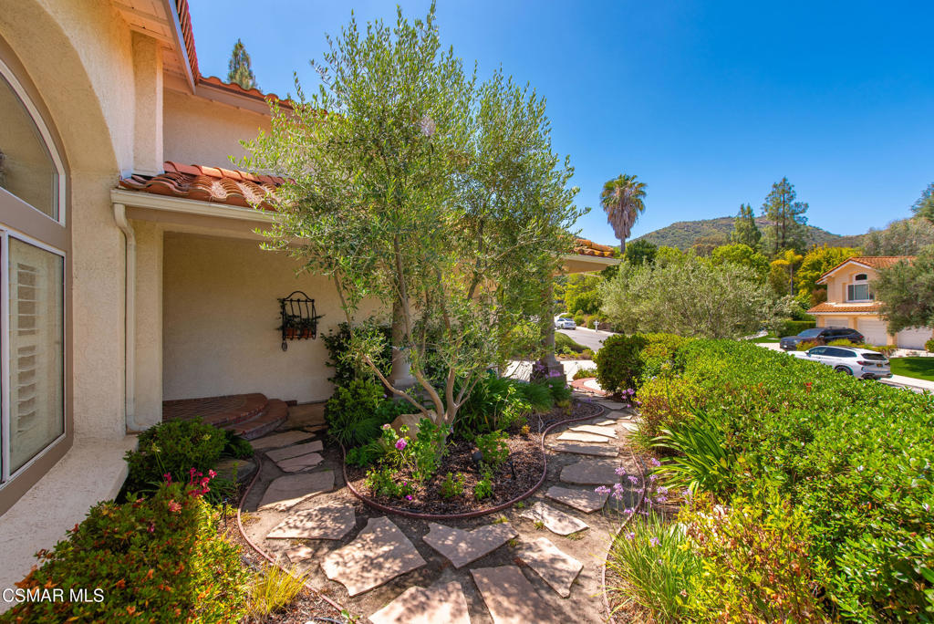 2538 Sandycreek Drive