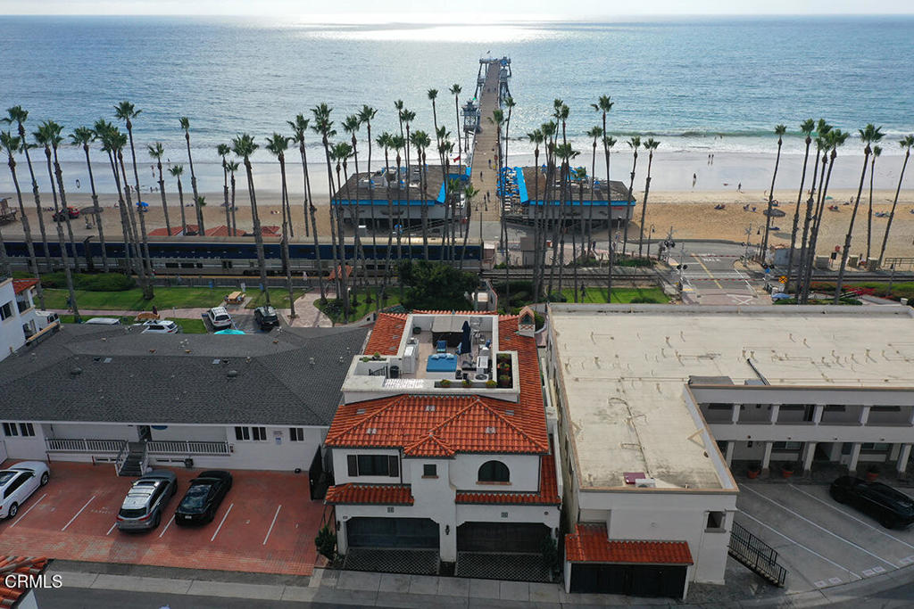 614 Avenida Victoria