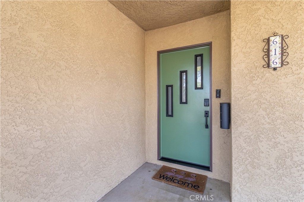 616 S Poplar