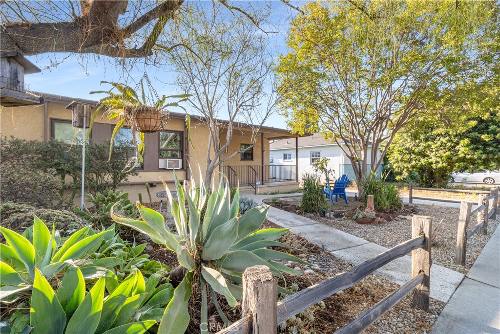616 S Poplar