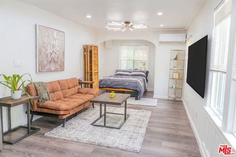 Photo of 348 Laveta Terrace #B, Los Angeles, CA 90023 (MLS # 25629561)