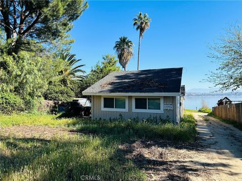 Photo of 16086 Grand Avenue, Lake Elsinore, CA 92530 (MLS # AR26062563)