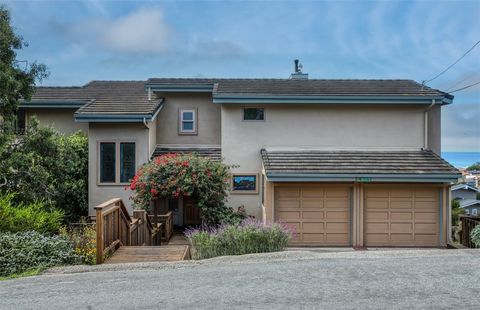 Photo of 605 Ardath Drive, Cambria, CA 93428 (MLS # SC25262522)