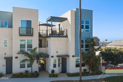 Tiny photo for 1230 E Thompson Boulevard #101, Ventura, CA 93001 (MLS # V1-39209)