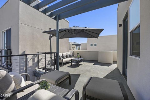 Tiny photo for 1230 E Thompson Boulevard #101, Ventura, CA 93001 (MLS # V1-39209)
