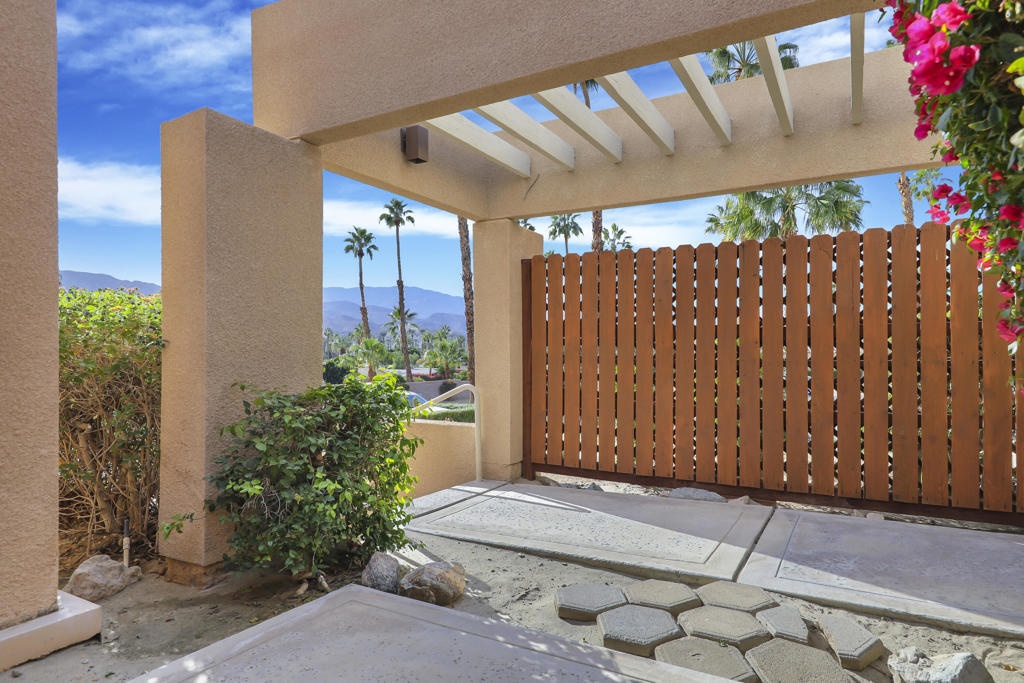 Mission Hills Country Club - Residential