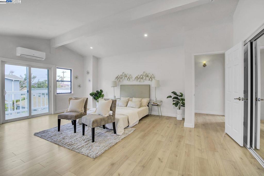BAY FARM - Residential