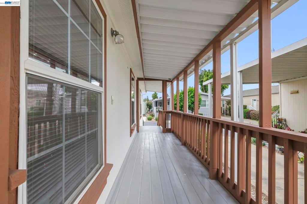 3263 Vineyard Ave., #187