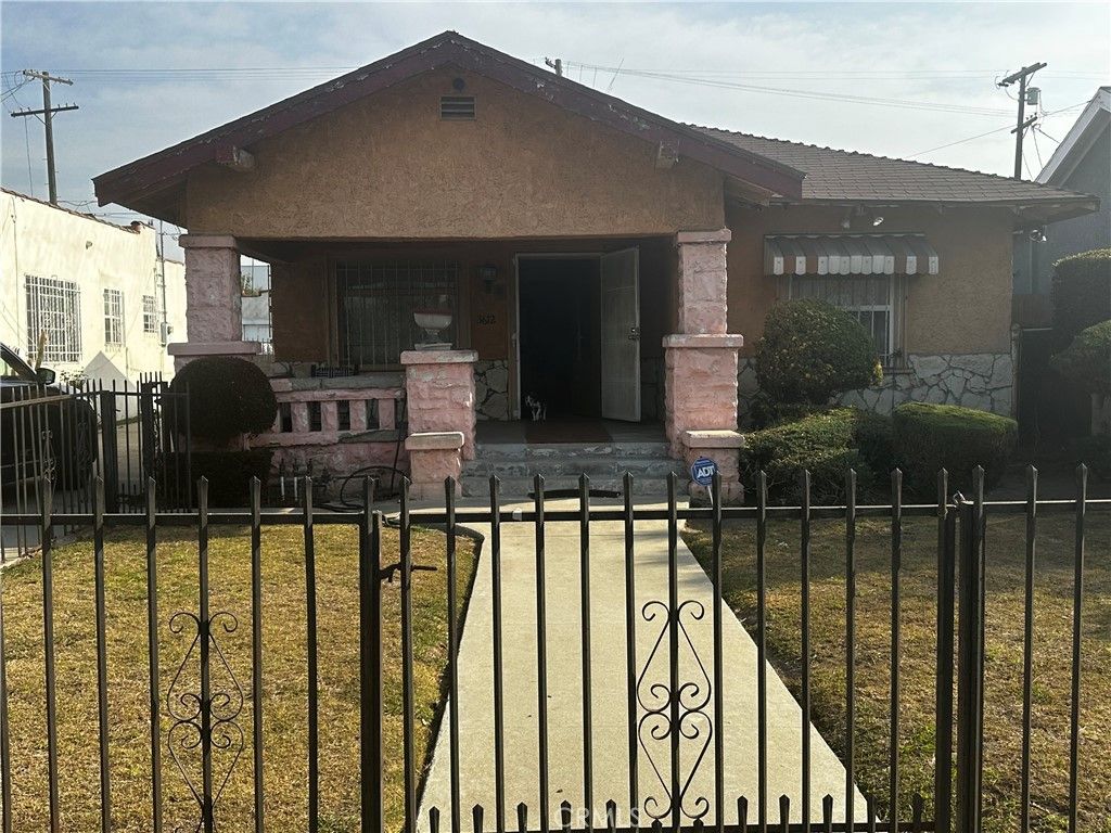 Photo of 3612 S Gramercy Place, Los Angeles, CA 90018 (MLS # PW24253732)