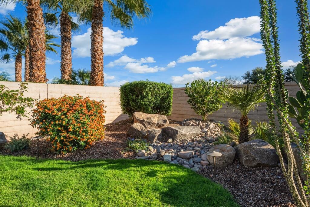 Sun City Shadow Hills (30921) - Residential