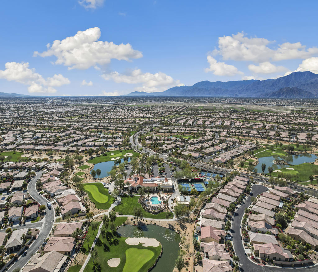Sun City Shadow Hills (30921) - Residential