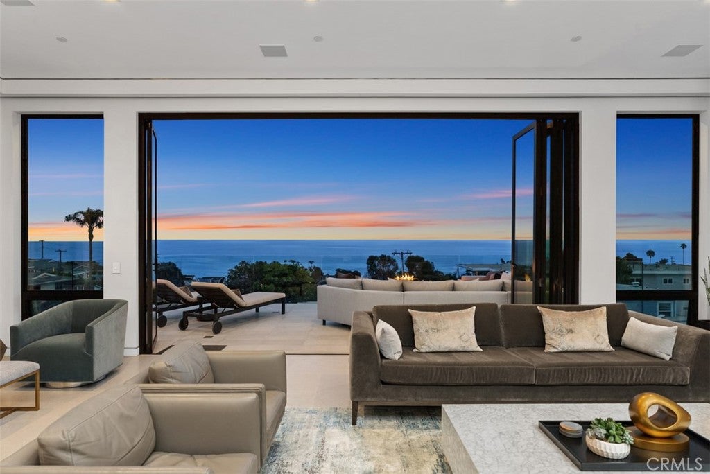 Photo of 848 Hillcrest Drive, Laguna Beach, CA 92651 (MLS # OC26129637)