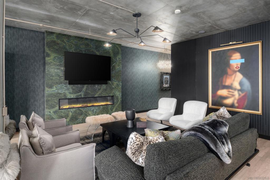 877 Island Ave 402