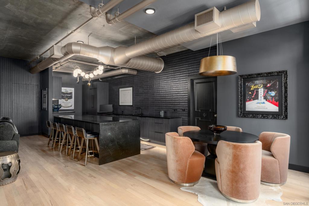 877 Island Ave 402