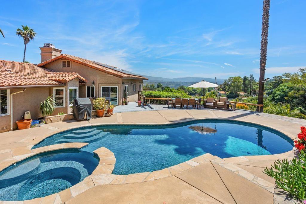 9751 Canyon Country Lane