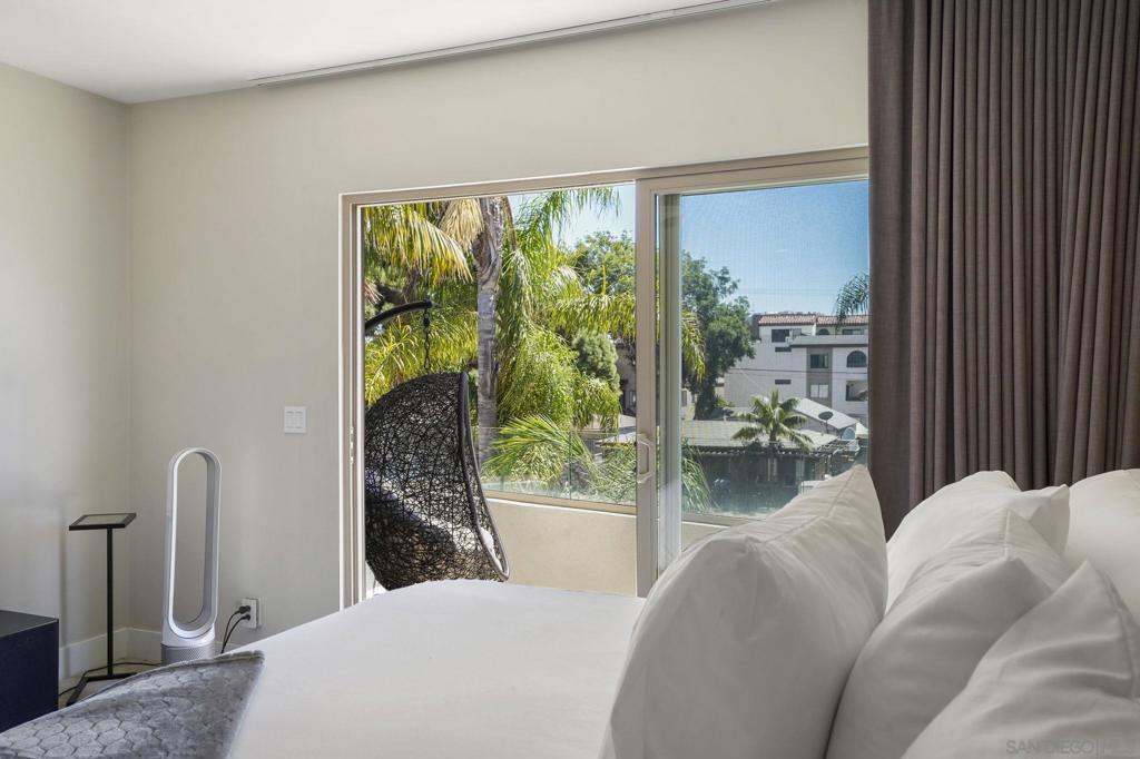 Pacific Beach - Residential