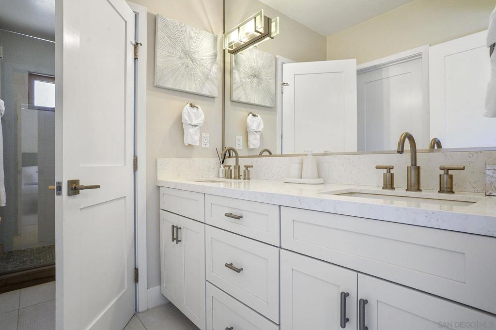 Pacific Beach - Residential