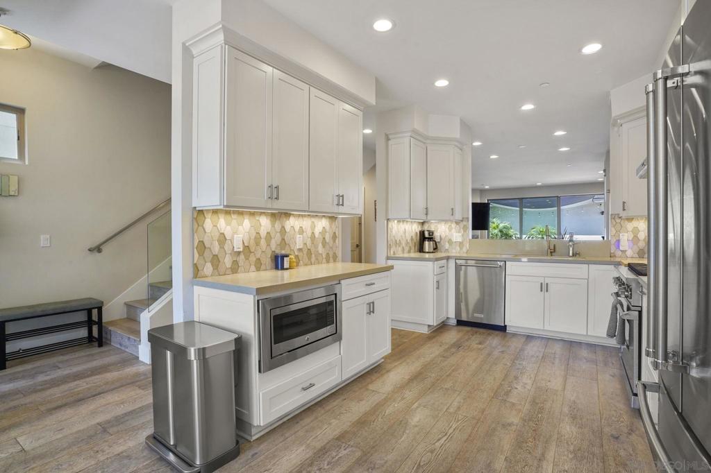 Pacific Beach - Residential