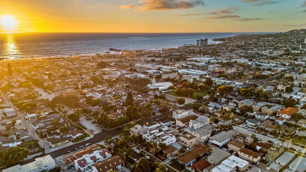 Pacific Beach - Residential