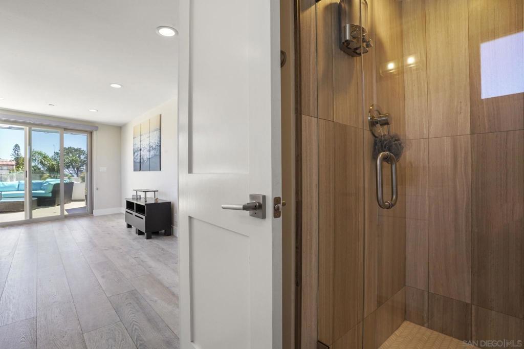 Pacific Beach - Residential