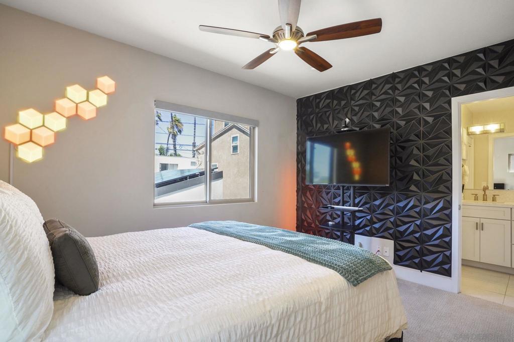 Pacific Beach - Residential