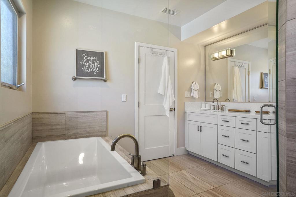 Pacific Beach - Residential