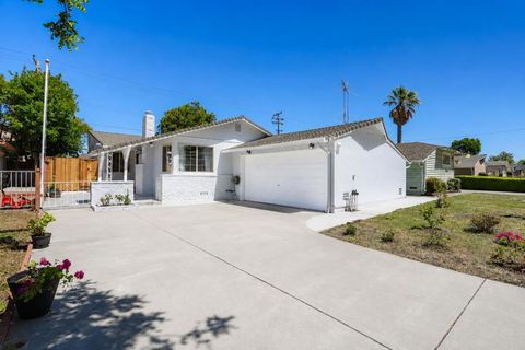 Photo of 2139 Calabazas Boulevard, Santa Clara, CA 95051 (MLS # ML82047287)