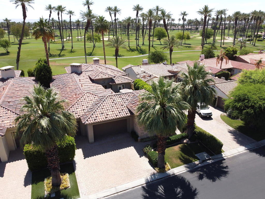 56588 S Palms Drive