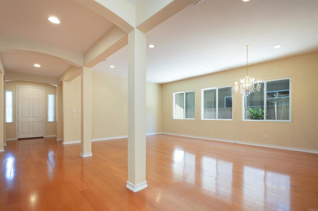 1414 Antioch Ave
