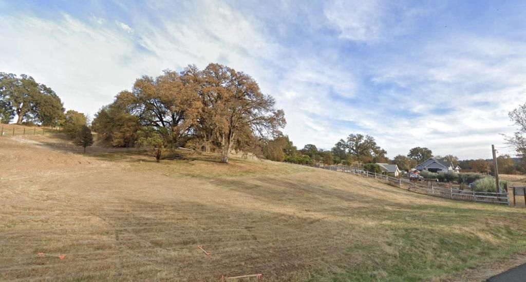 Opportunity Build Your Dream Getaway! For Sale Pristine Scenic Lot Have you ever thought about building a custom home or seeking a serene backdrop for your ranch, mansion, glamping complex, or mini farm? Now you can! Enjoy country comfort at its finest on 1.3 acre of prime land. Located just 15 minutes from Clear Lake for relaxing days, and if you're craving adventure, it's a 3 hour hike to Indian Valley Reservoir. This rare property can be yours Dont miss out on this incredible opportunity