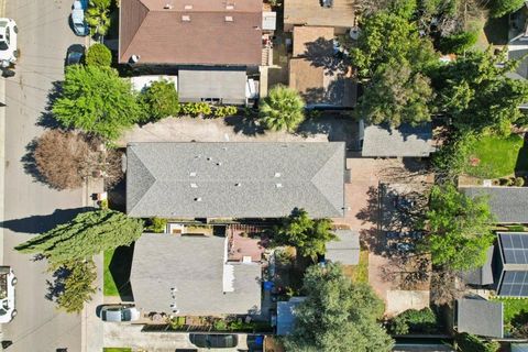 Tiny photo for 554 Fisk Avenue, San Jose, CA 95125 (MLS # ML82034996)