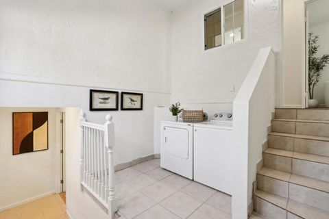 Tiny photo for 554 Fisk Avenue, San Jose, CA 95125 (MLS # ML82034996)