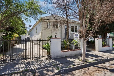 Tiny photo for 554 Fisk Avenue, San Jose, CA 95125 (MLS # ML82034996)